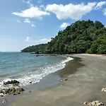 Sukorn Cabana Resort