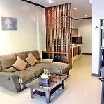Naiharn Garden Villa