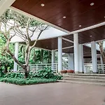 Sandy Beach Condo 17D