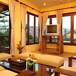 Maethaneedol Khao Kho Resort