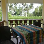 Apple Bungalows