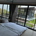 Hyde198 Homeresort