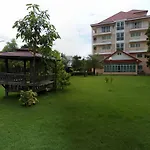Buathip Resort