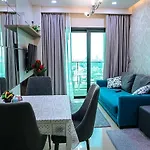 Dusit Grand Condo View