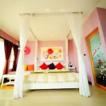 Bee Orchid Pool Villa