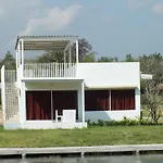 Worawee Resort & Spa