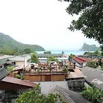 Tara Inn At The Rock