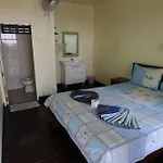 Tara Inn At The Rock