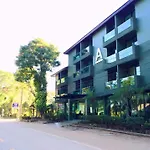 A Hotel 1
