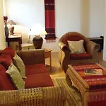 Oyo 304 Seven Suns Residence
