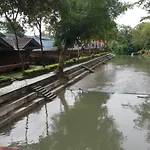 Phuaob Nam Sai Country Resort