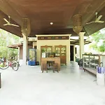 Baan Suan Amphawa