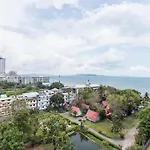 Reflection Jomtien Beach Condo By Dome