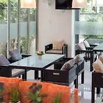 G-1 Apartment Holiday Rental Service
