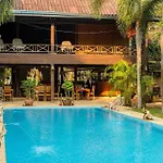Capital O 834 Iyara Resort & Spa