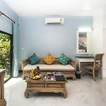 Boutique Garden Cottage