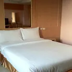 Sky Park Hotel Hatyai