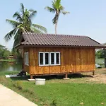 Prompiram Suannam & Golf Club