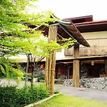 J. Park Hotel