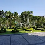 Dusit Grand Condo View By Vik