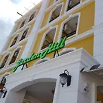 Garden Hill Hotel