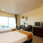 Cross Pattaya Pratamnak