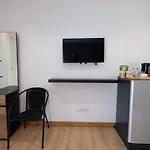 Living At Sphere Apartment