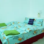 Koh Mook Hostel