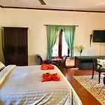 Chalong Oasis Resort & Spa