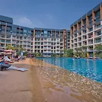 Quiet Place 1 Bedroom In Laguna Beach Resort 2