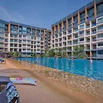 Quiet Place 1 Bedroom In Laguna Beach Resort 2