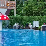 Golden Beach Cha-Am Hotel