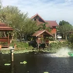 Baan Suan View Dee Resort