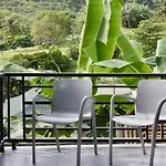 Naiharn Retreat Resort