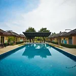 Green Adamas Resort Chumphon