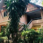 Petch Rim Tan Resort