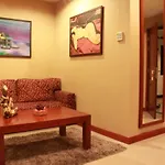 Patong Hemingway\'S Hotel