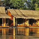 Boutique Raft Resort