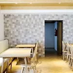 Santorini Park Stay