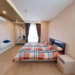 Seven Seas Condo By Dmitrii
