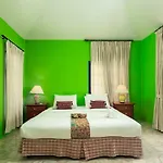 Tradewinds Cottages