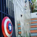 Tummi House