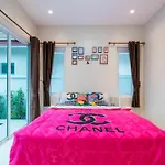 Greenview Pool Villa Cha-Am