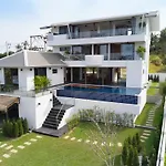 Baan King Samui