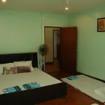 Baan Khun Nong