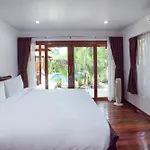 Baan Rengron