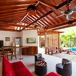 Baan Rengron