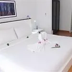 As One Bedroom Apartment A