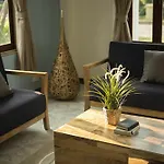 Moment Villa