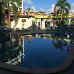 Drop In Hotel And Resort
